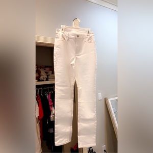 Old Navy white jeans. Size 0, high-rise